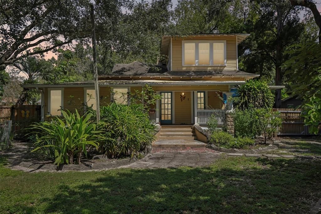 En Venta: $819,999 (3 camas, 2 baños, 1893 Pies cuadrados)