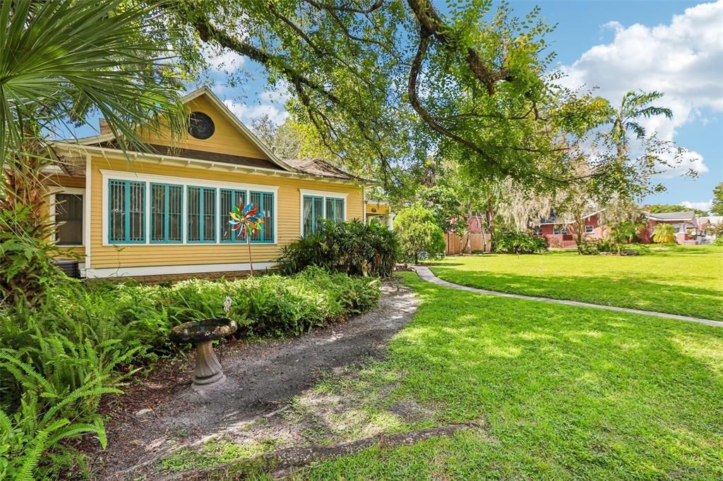 En Venta: $819,999 (3 camas, 2 baños, 1893 Pies cuadrados)