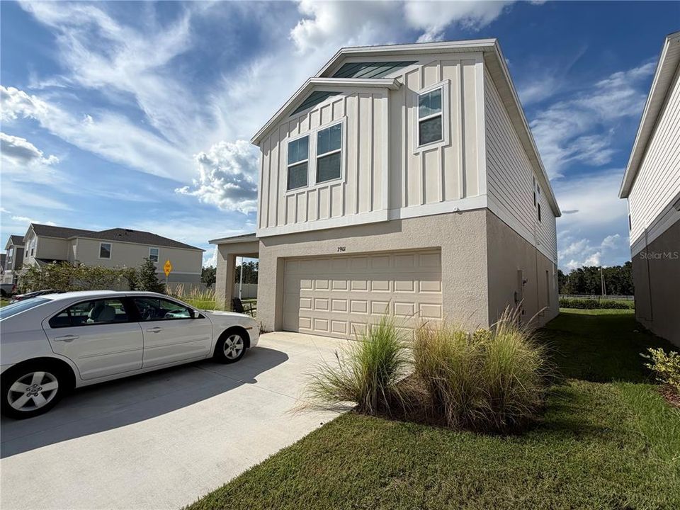 For Sale: $489,000 (5 beds, 3 baths, 2470 Square Feet)