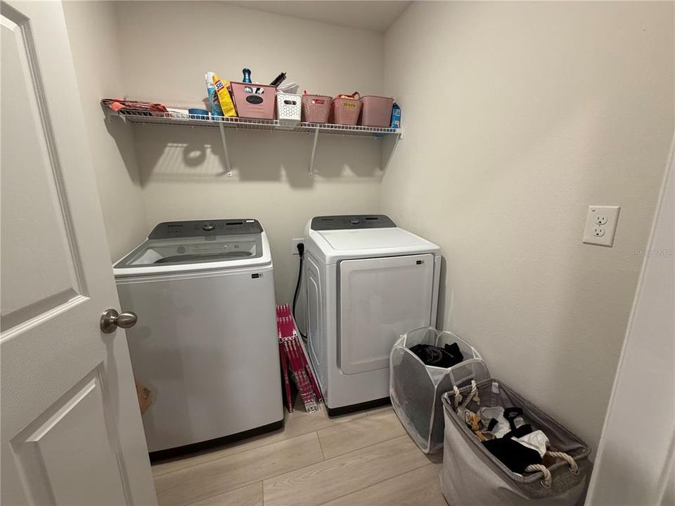 For Sale: $489,000 (5 beds, 3 baths, 2470 Square Feet)