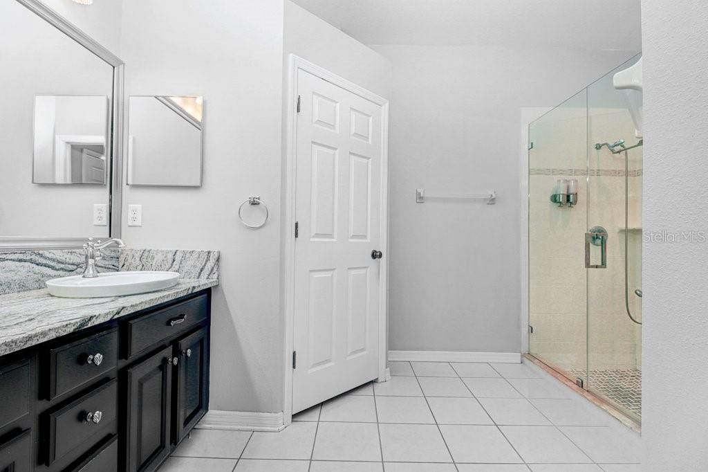 For Sale: $425,000 (4 beds, 2 baths, 2152 Square Feet)