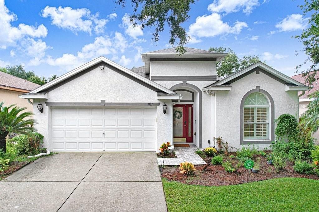 For Sale: $425,000 (4 beds, 2 baths, 2152 Square Feet)