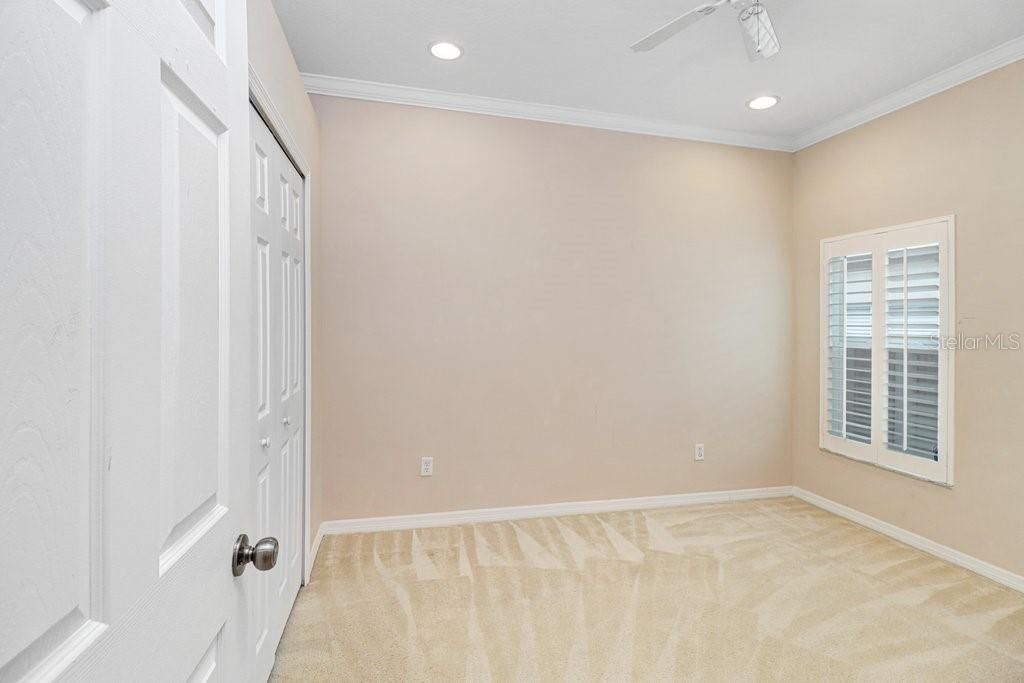 For Sale: $425,000 (4 beds, 2 baths, 2152 Square Feet)