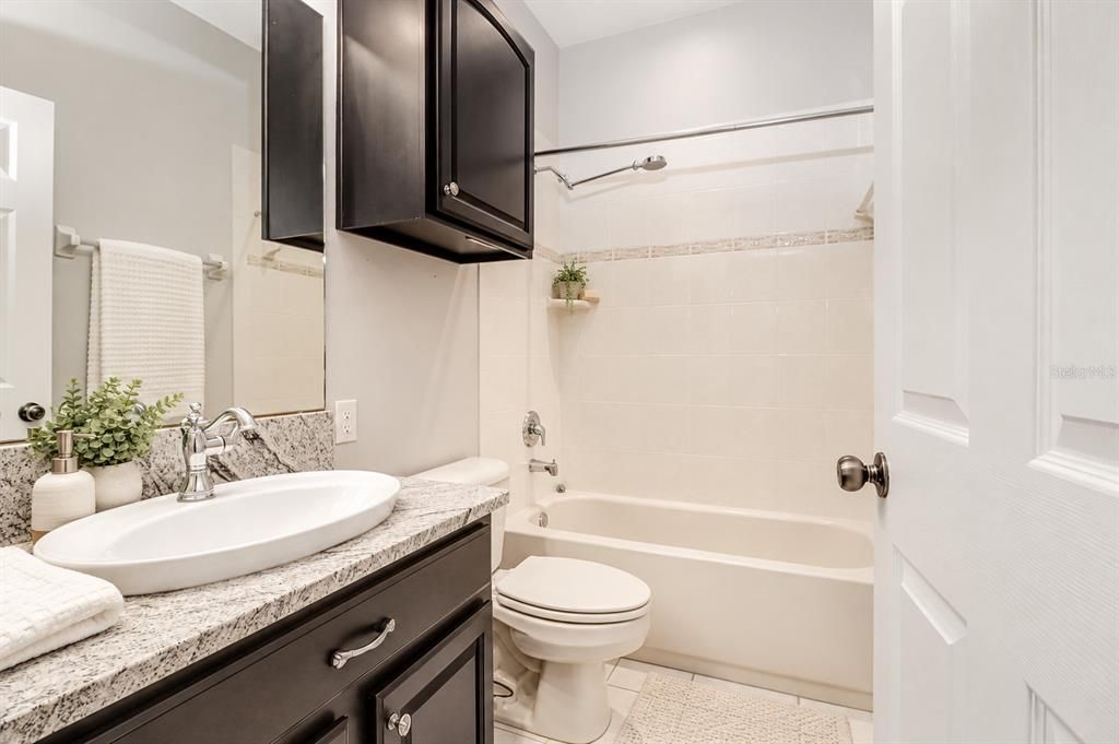 For Sale: $425,000 (4 beds, 2 baths, 2152 Square Feet)
