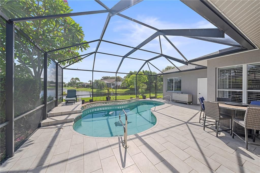 For Sale: $650,000 (5 beds, 3 baths, 2856 Square Feet)