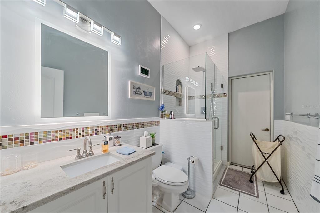 For Sale: $650,000 (5 beds, 3 baths, 2856 Square Feet)