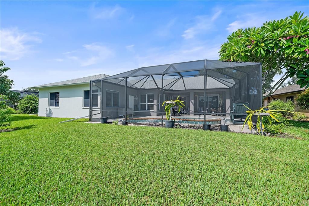 For Sale: $650,000 (5 beds, 3 baths, 2856 Square Feet)