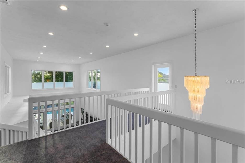 En Venta: $839,000 (3 camas, 3 baños, 3596 Pies cuadrados)