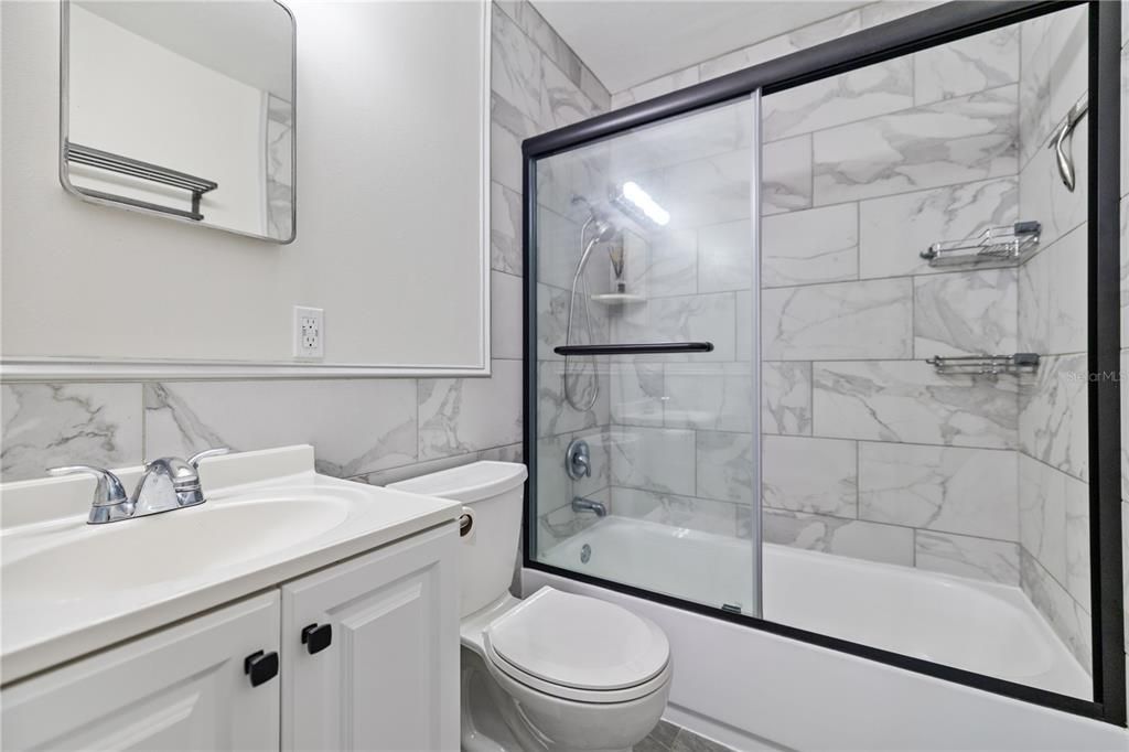 В аренду: $1,999 (3 спален, 1 ванн, 992 Квадратных фут)