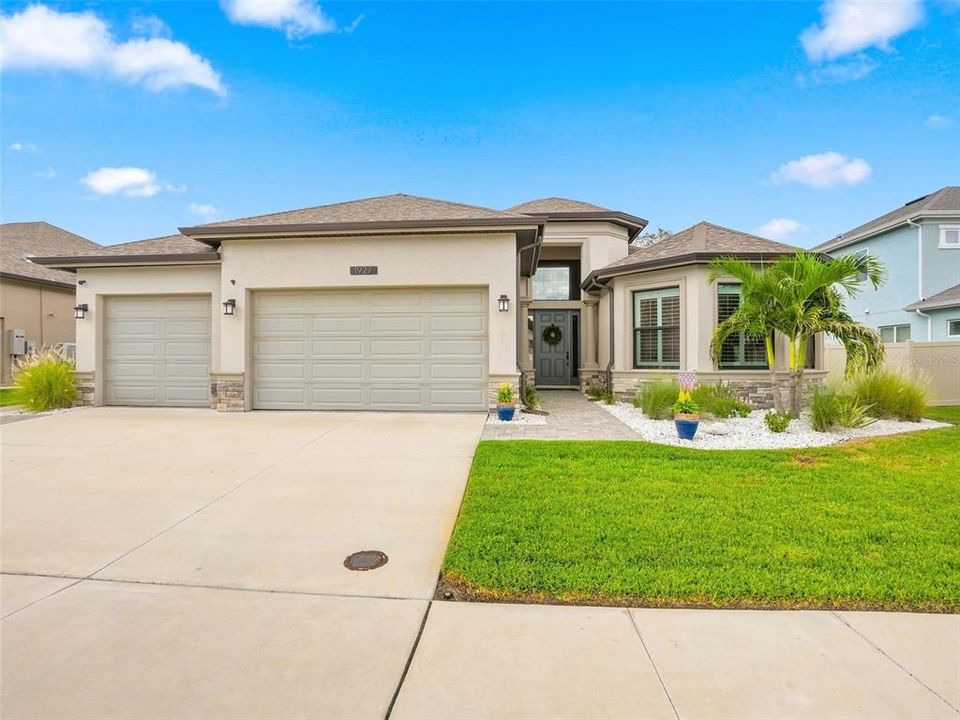 For Sale: $1,274,900 (4 beds, 4 baths, 3027 Square Feet)