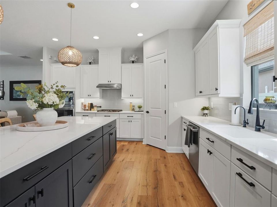 For Sale: $1,274,900 (4 beds, 4 baths, 3027 Square Feet)