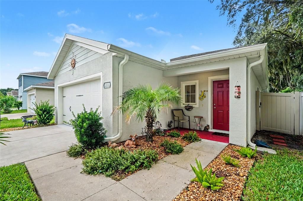 Active With Contract: $290,000 (3 beds, 2 baths, 1513 Square Feet)