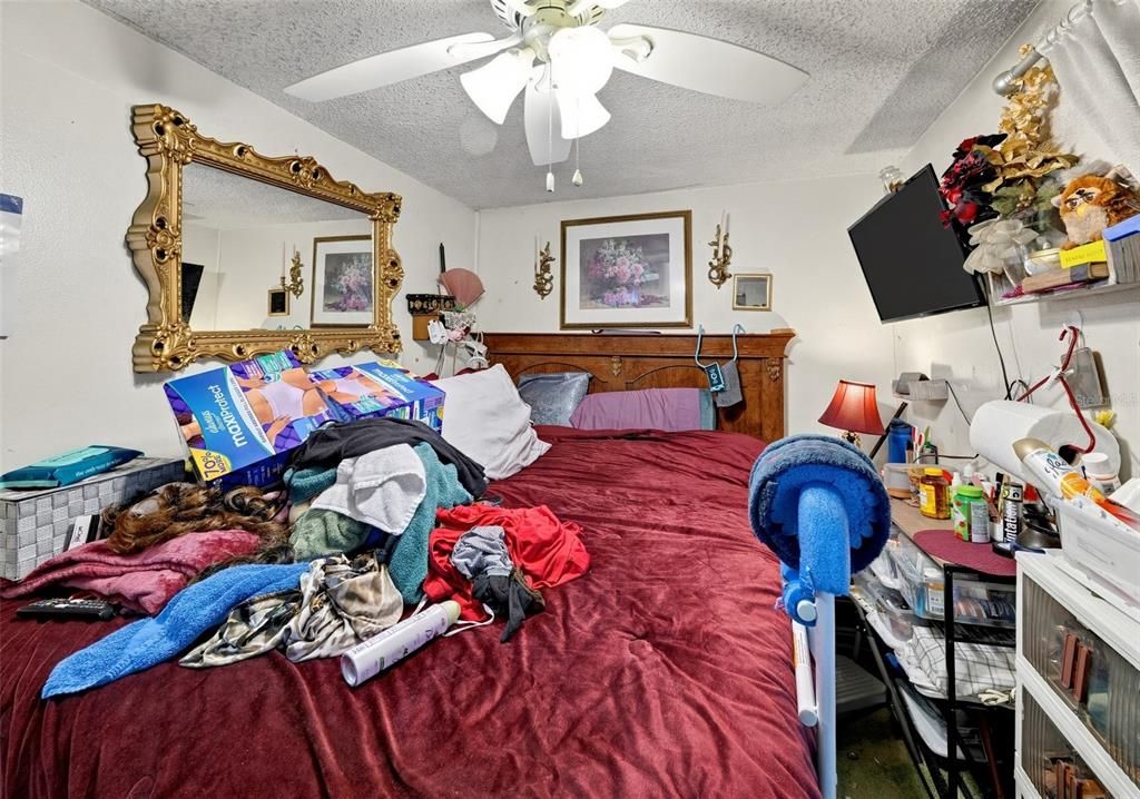 For Sale: $119,000 (3 beds, 1 baths, 1216 Square Feet)