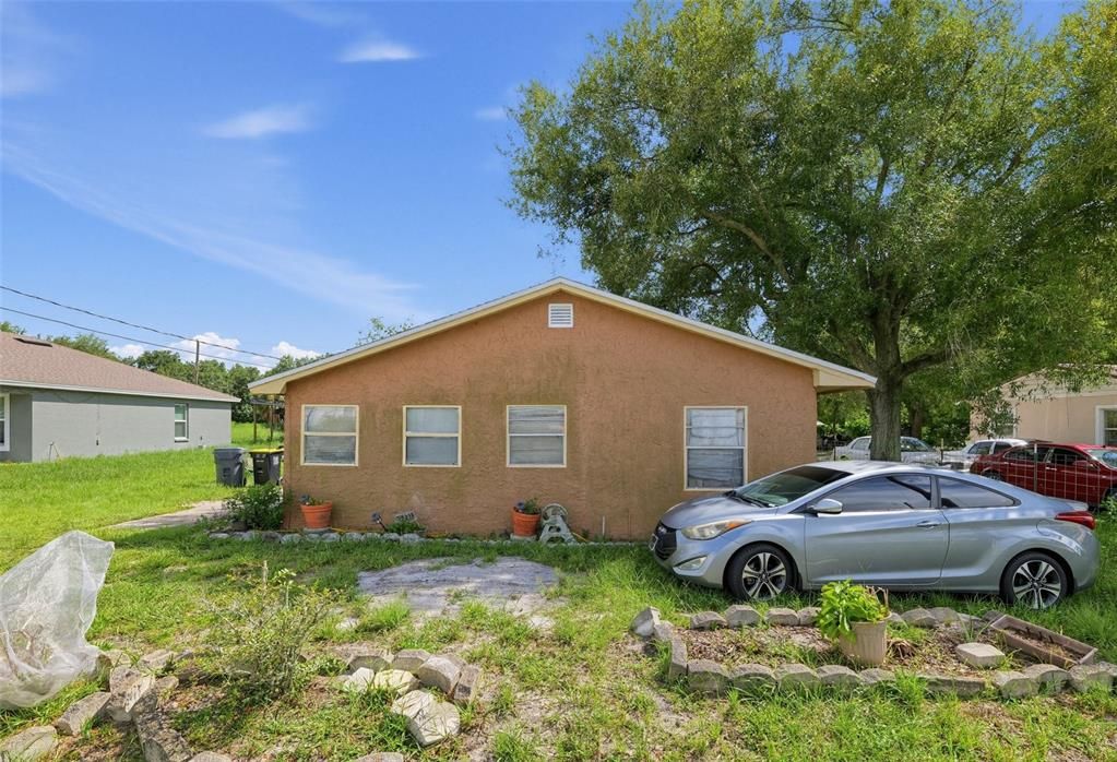 For Sale: $119,000 (3 beds, 1 baths, 1216 Square Feet)