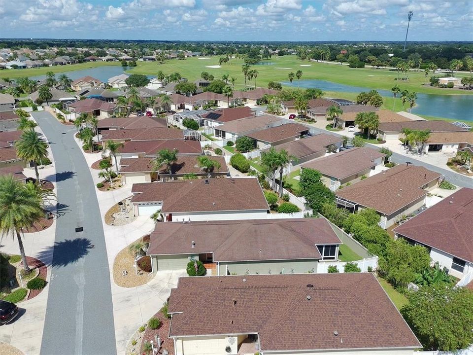 For Sale: $349,900 (2 beds, 2 baths, 1258 Square Feet)