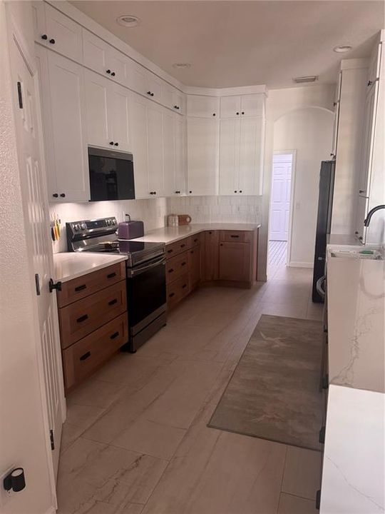 For Sale: $590,000 (4 beds, 3 baths, 2276 Square Feet)