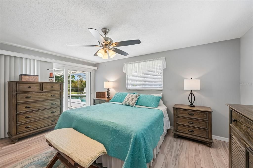 For Sale: $425,000 (3 beds, 2 baths, 1446 Square Feet)