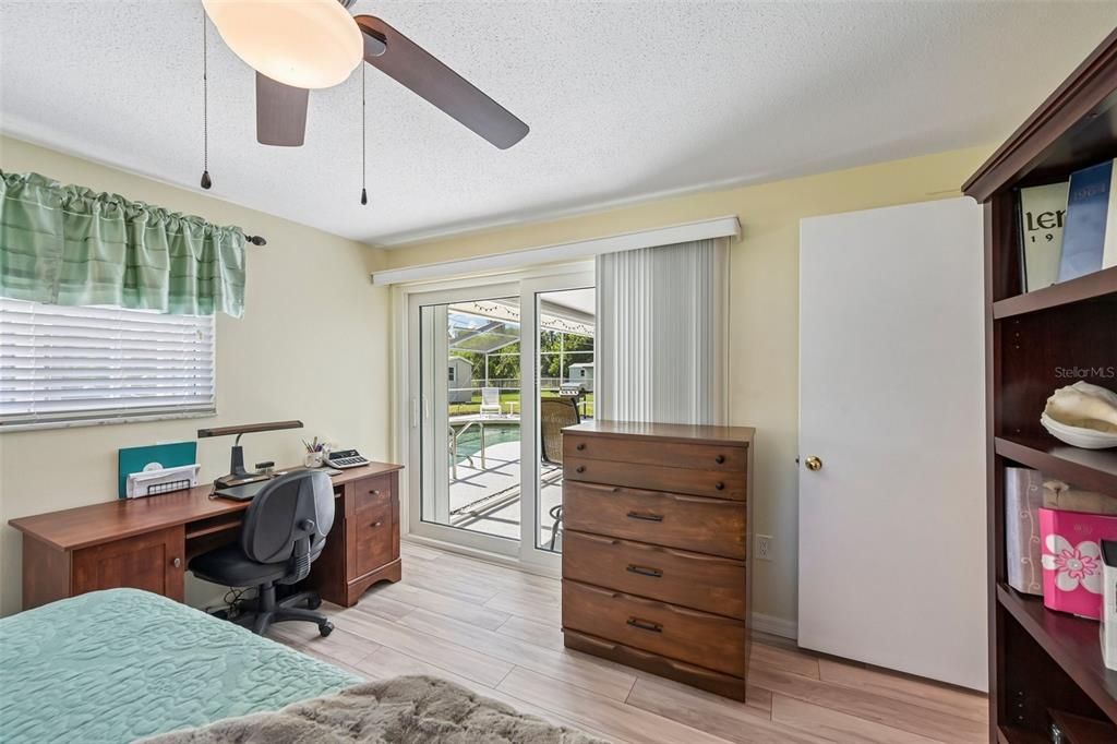 For Sale: $425,000 (3 beds, 2 baths, 1446 Square Feet)