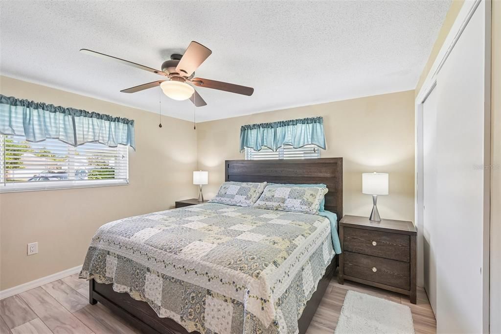 For Sale: $425,000 (3 beds, 2 baths, 1446 Square Feet)