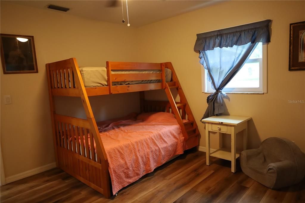 For Sale: $259,900 (3 beds, 2 baths, 1742 Square Feet)