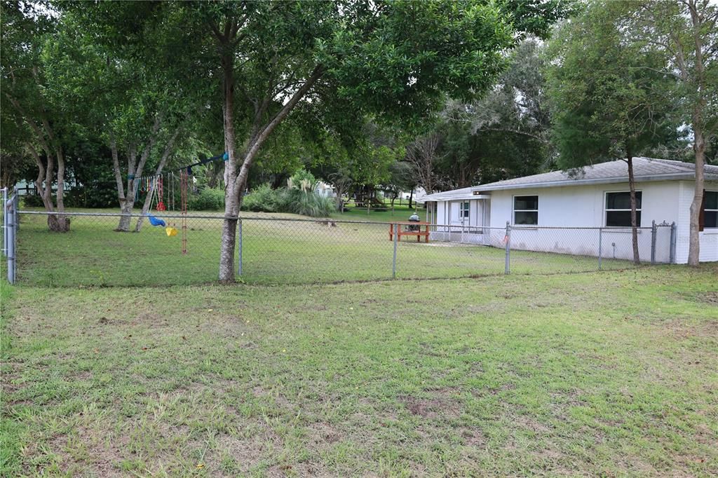 For Sale: $259,900 (3 beds, 2 baths, 1742 Square Feet)