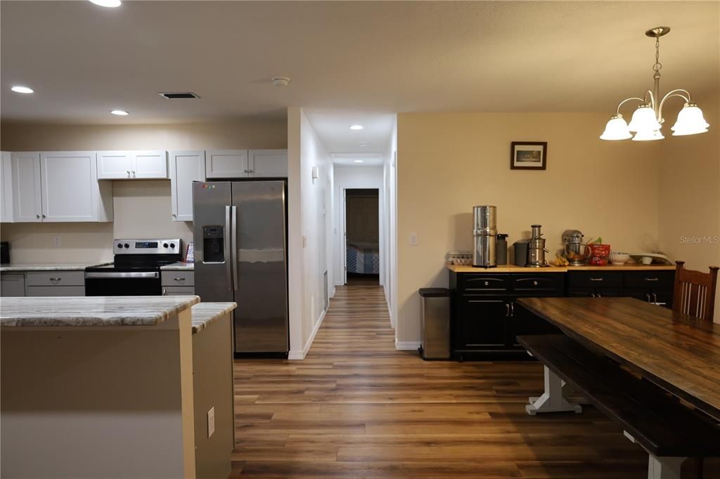 For Sale: $259,900 (3 beds, 2 baths, 1742 Square Feet)