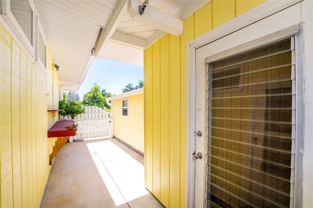 For Sale: $529,000 (3 beds, 2 baths, 1388 Square Feet)