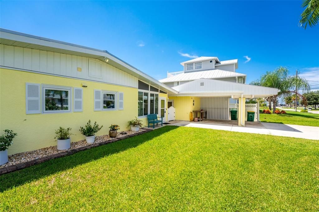 For Sale: $529,000 (3 beds, 2 baths, 1388 Square Feet)