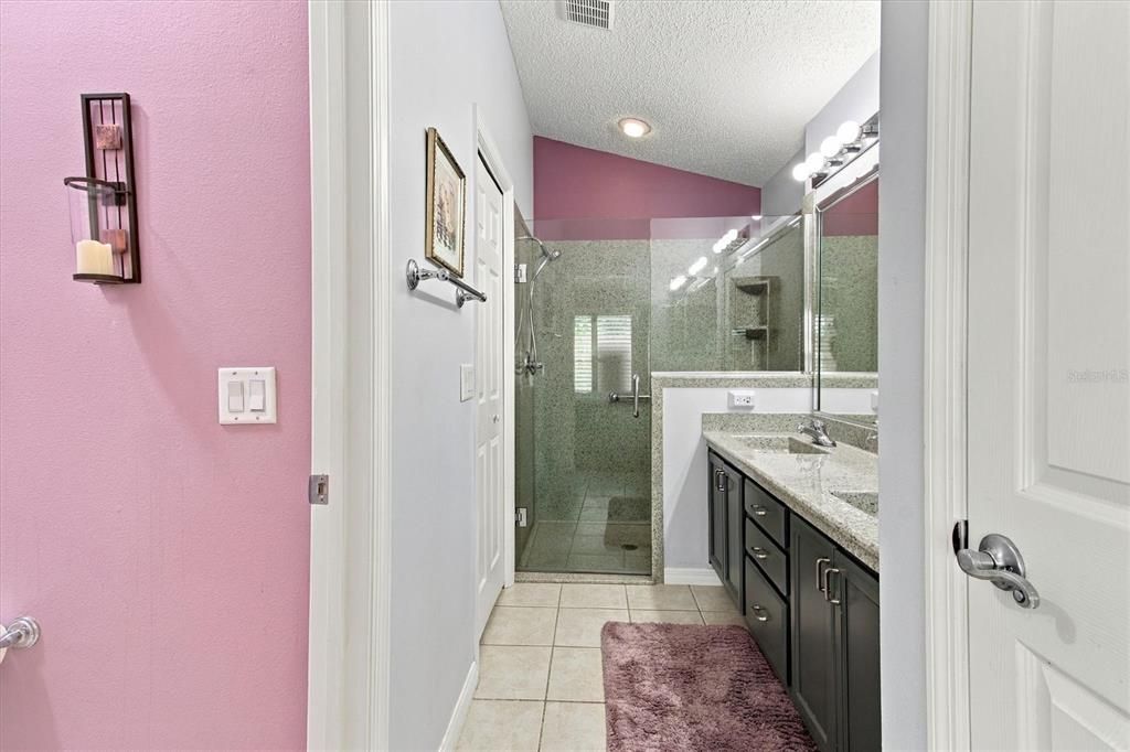 For Sale: $429,900 (3 beds, 2 baths, 1612 Square Feet)