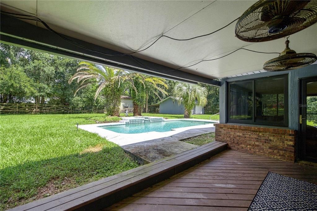 For Sale: $599,900 (4 beds, 2 baths, 3000 Square Feet)