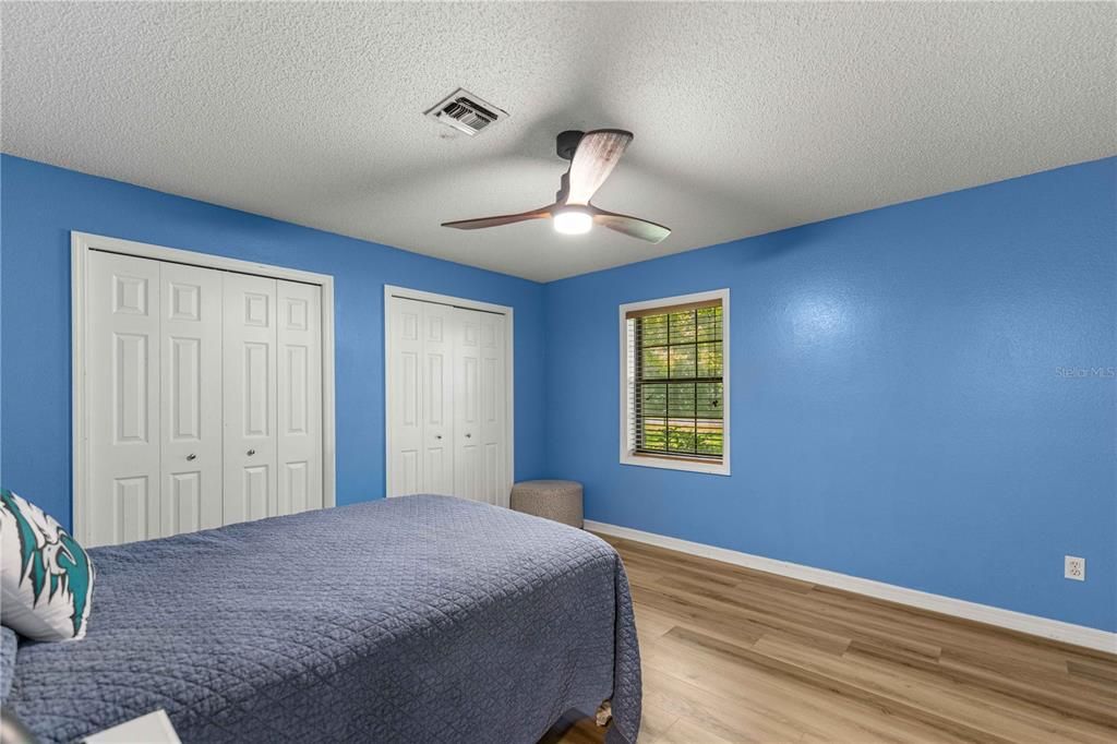 For Sale: $599,900 (4 beds, 2 baths, 3000 Square Feet)