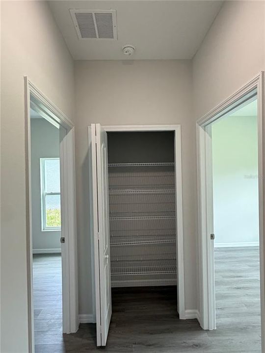 For Sale: $525,000 (6 beds, 0 baths, 2626 Square Feet)