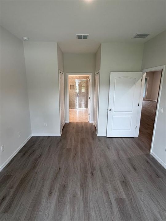 For Sale: $525,000 (6 beds, 0 baths, 2626 Square Feet)