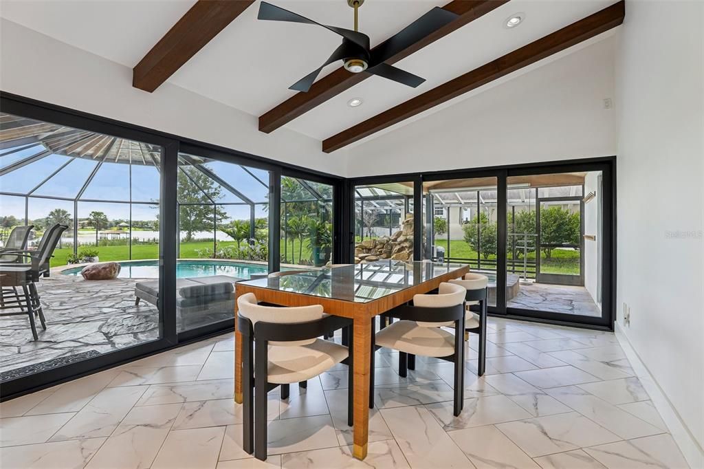 En Venta: $1,495,000 (3 camas, 2 baños, 2735 Pies cuadrados)