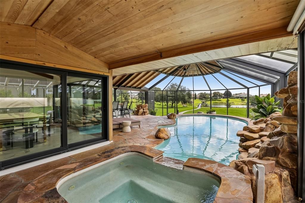 En Venta: $1,495,000 (3 camas, 2 baños, 2735 Pies cuadrados)