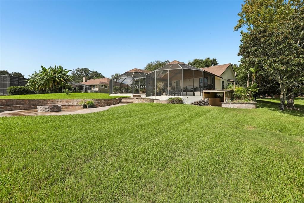 En Venta: $1,495,000 (3 camas, 2 baños, 2735 Pies cuadrados)