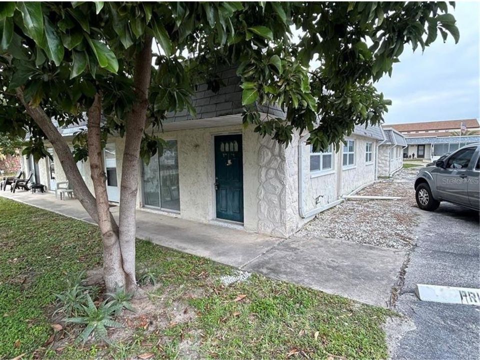 For Sale: $765,000 (13 beds, 0 baths, 630 Square Feet)