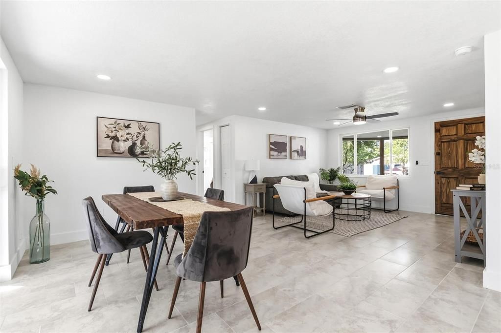 En Venta: $249,900 (3 camas, 2 baños, 1356 Pies cuadrados)