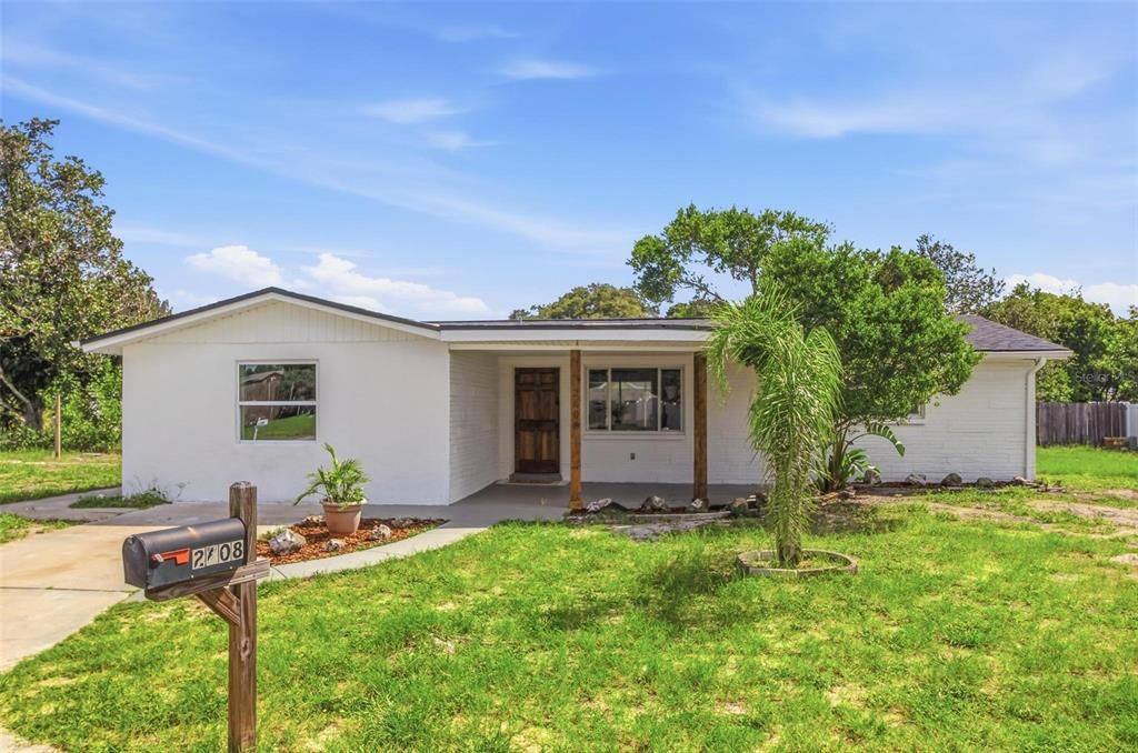 En Venta: $249,900 (3 camas, 2 baños, 1356 Pies cuadrados)