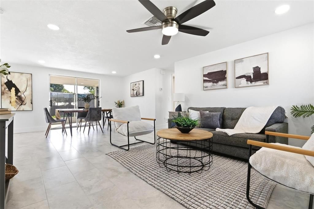 En Venta: $249,900 (3 camas, 2 baños, 1356 Pies cuadrados)
