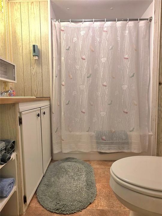 For Sale: $139,590 (2 beds, 2 baths, 864 Square Feet)