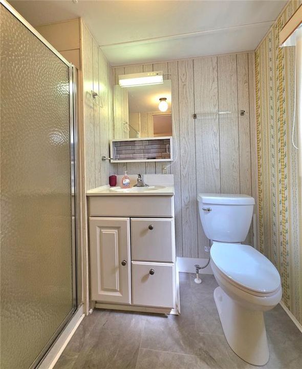 For Sale: $139,590 (2 beds, 2 baths, 864 Square Feet)