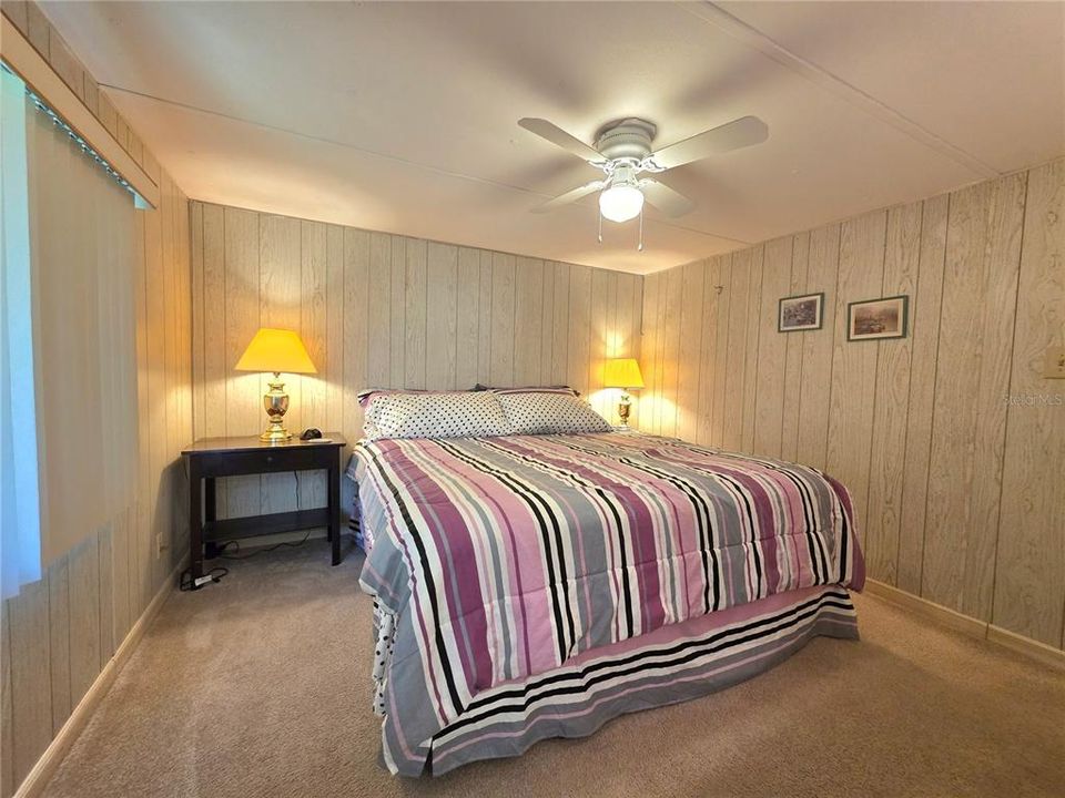For Sale: $139,590 (2 beds, 2 baths, 864 Square Feet)