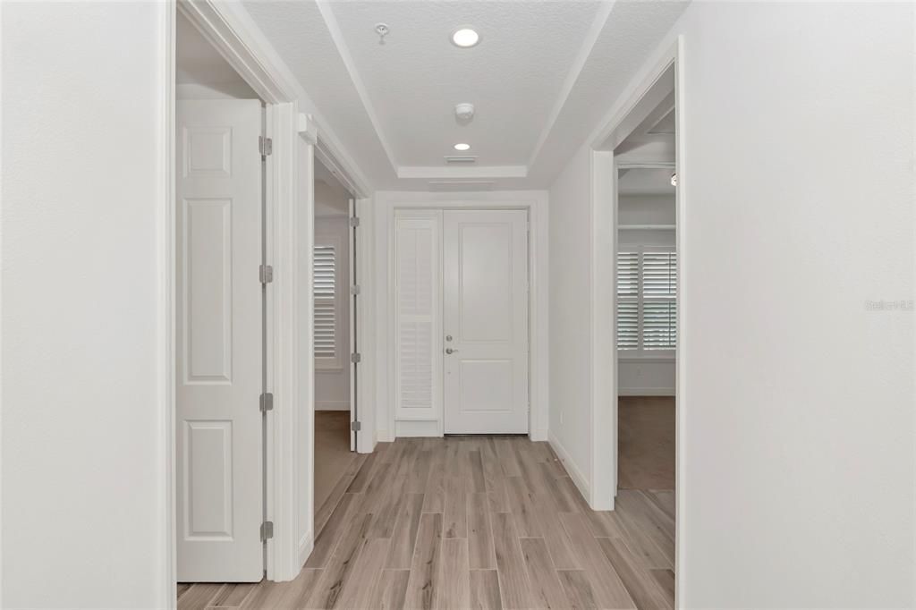For Sale: $475,000 (2 beds, 2 baths, 1460 Square Feet)