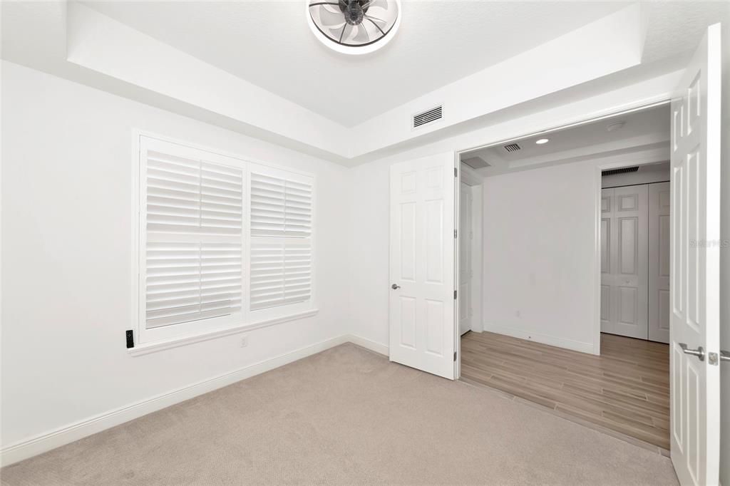 For Sale: $475,000 (2 beds, 2 baths, 1460 Square Feet)