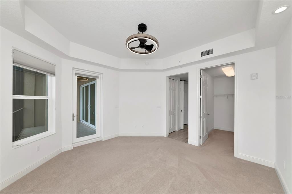 For Sale: $475,000 (2 beds, 2 baths, 1460 Square Feet)