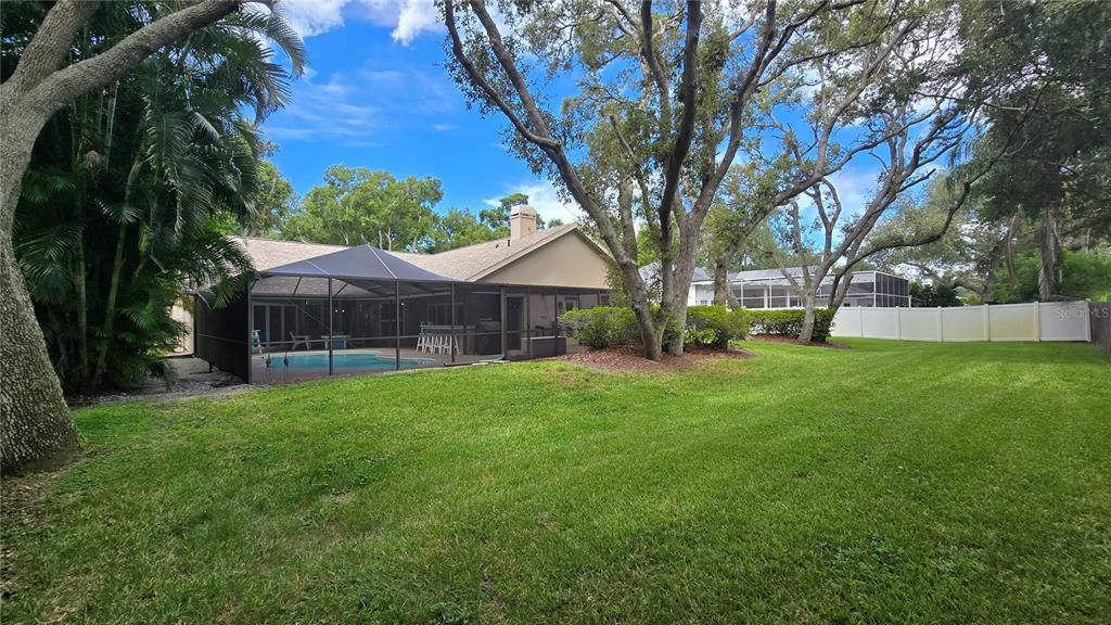 En Venta: $1,200,000 (4 camas, 3 baños, 2602 Pies cuadrados)