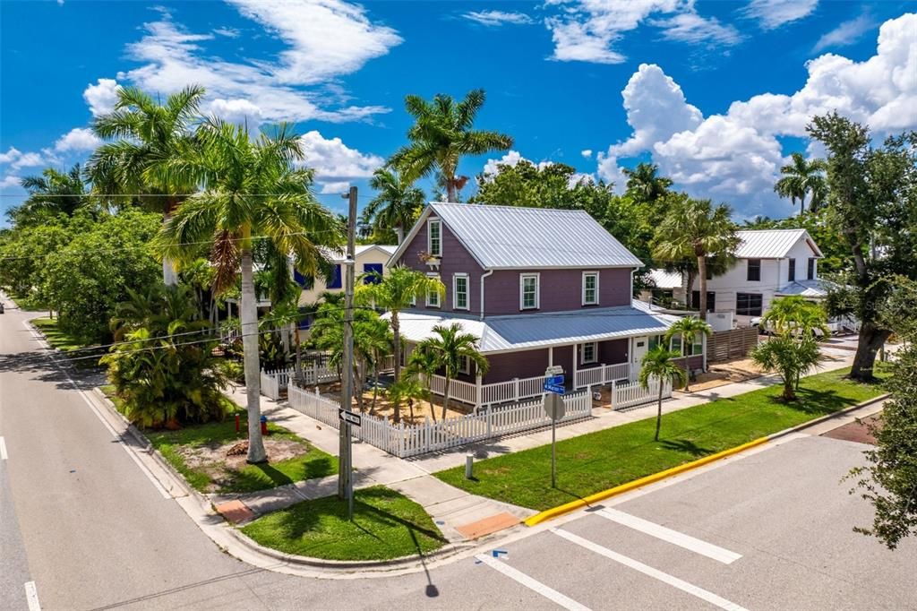 For Sale: $485,000 (3 beds, 2 baths, 1842 Square Feet)