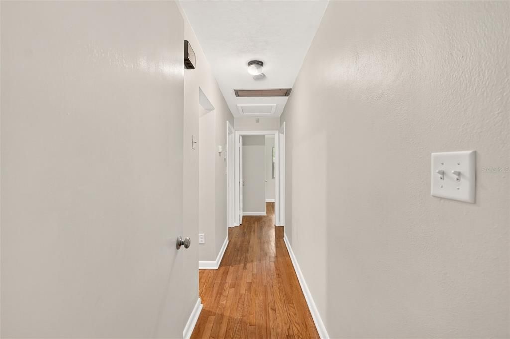 For Sale: $429,000 (3 beds, 2 baths, 1369 Square Feet)