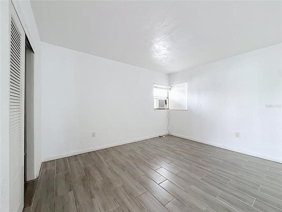 В аренду: $2,100 (2 спален, 2 ванн, 1070 Квадратных фут)